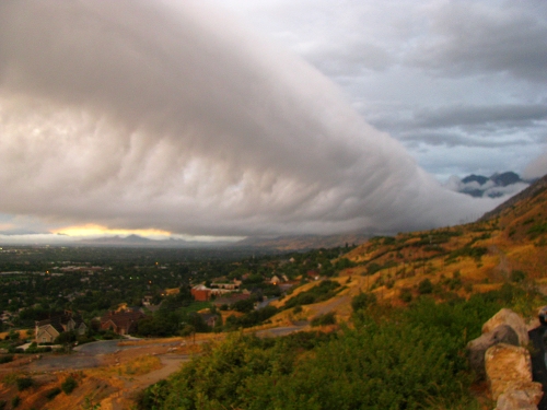 Rolling cloud